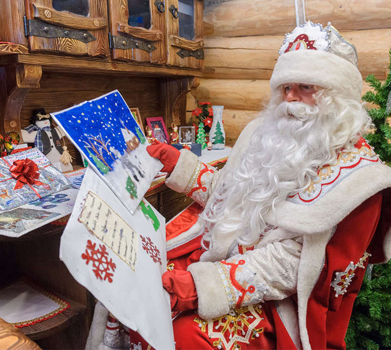 Дед Мороз отвечает на письма детей